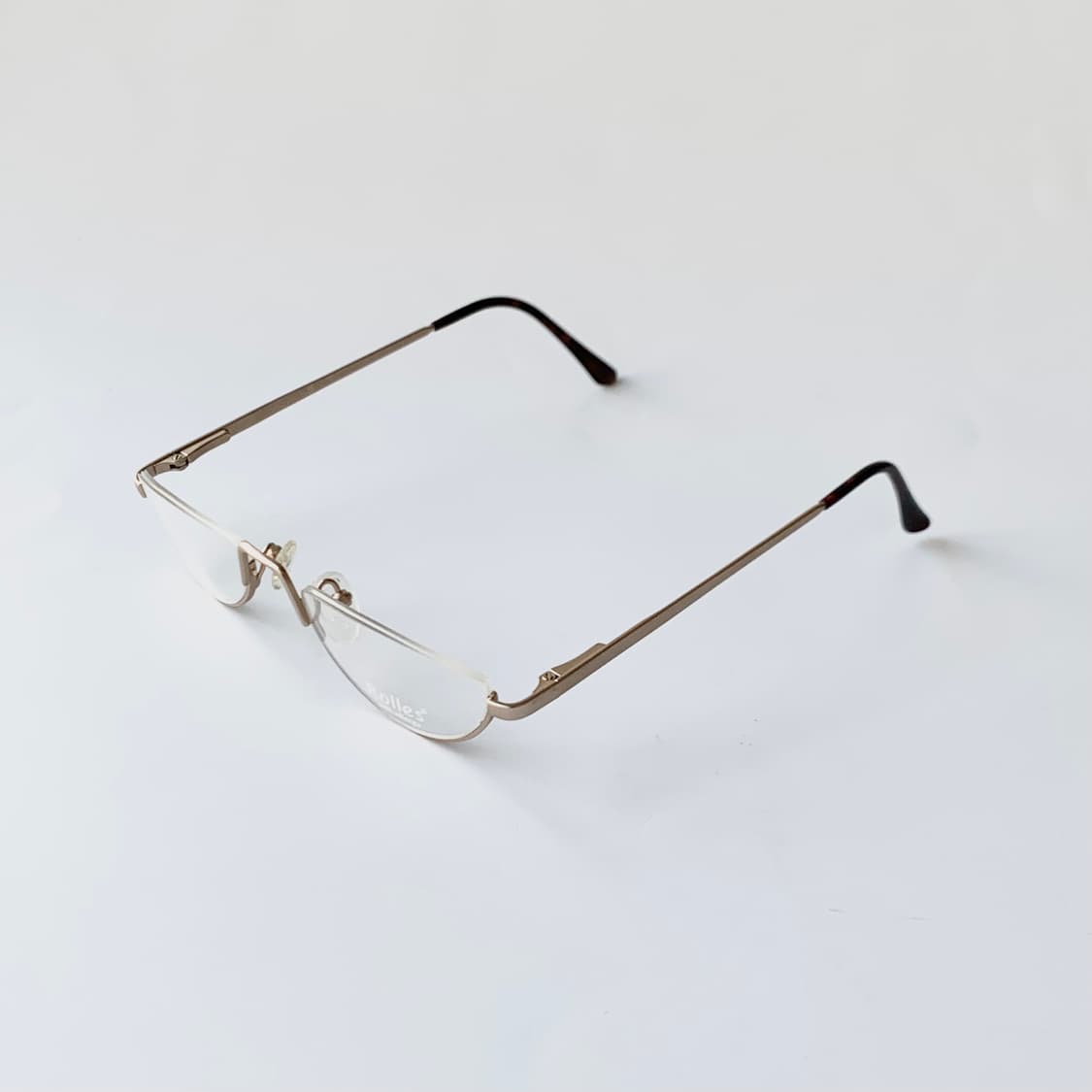 744 데드스탁 언더림 골드 무광 유니크 남녀공용 픽키안경 빈티지안경테 상품이미지3