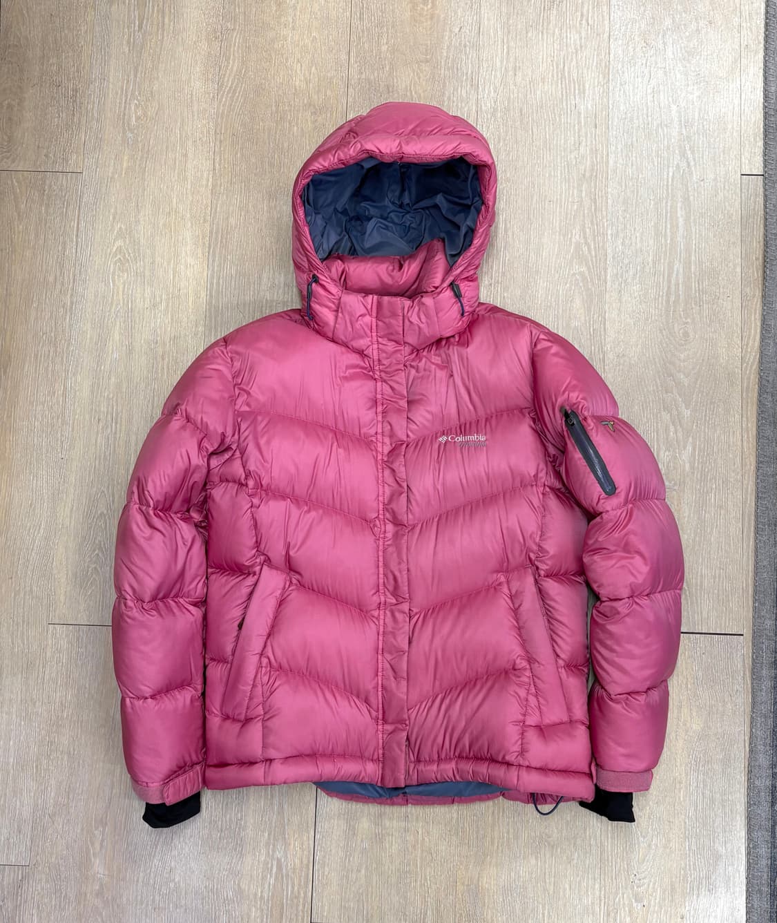 컬럼비아 티타늄 다운 패딩 상품이미지1