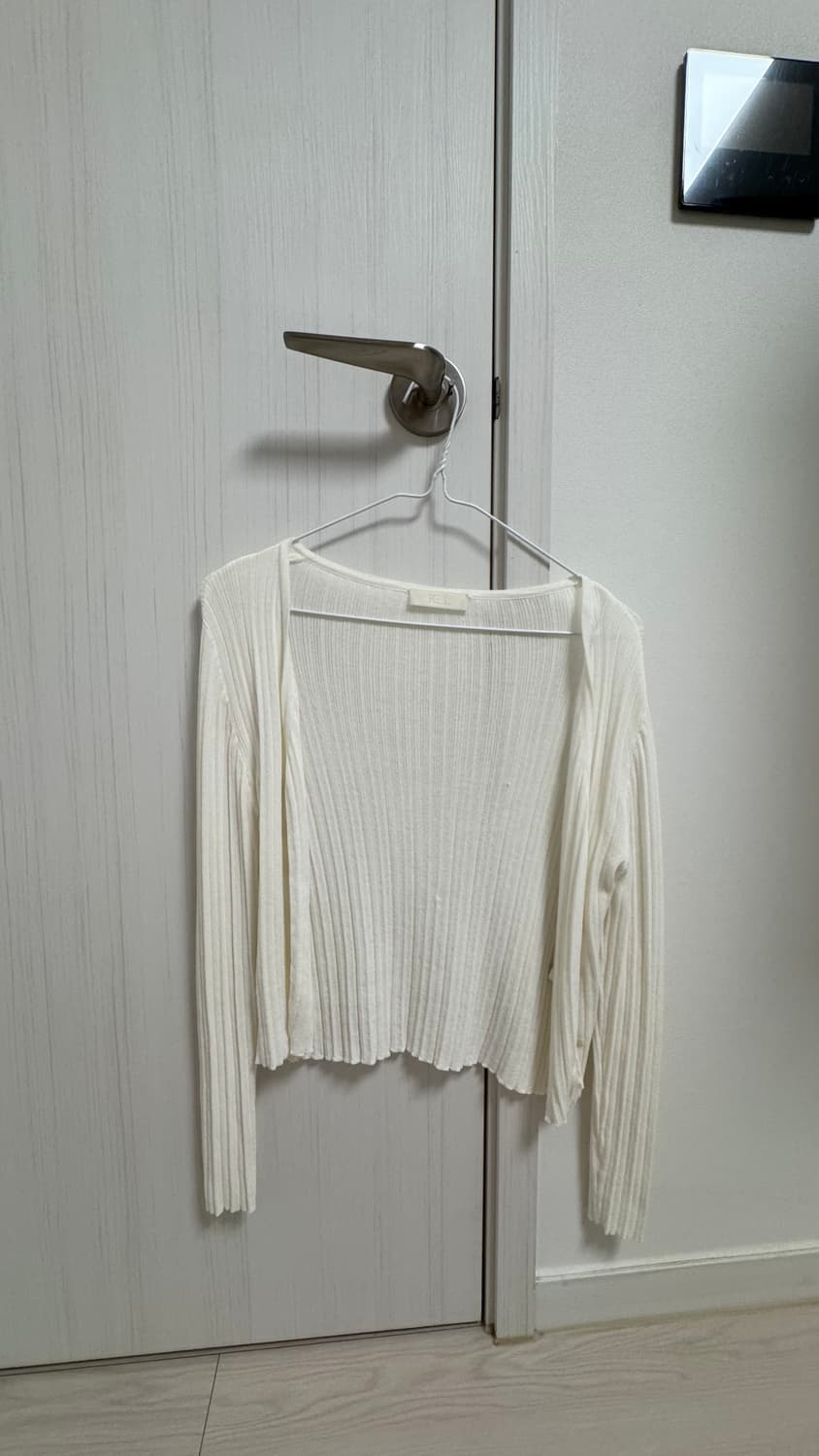 리엘 Drawing V넥 아이보리 여름 가디건 상품이미지2