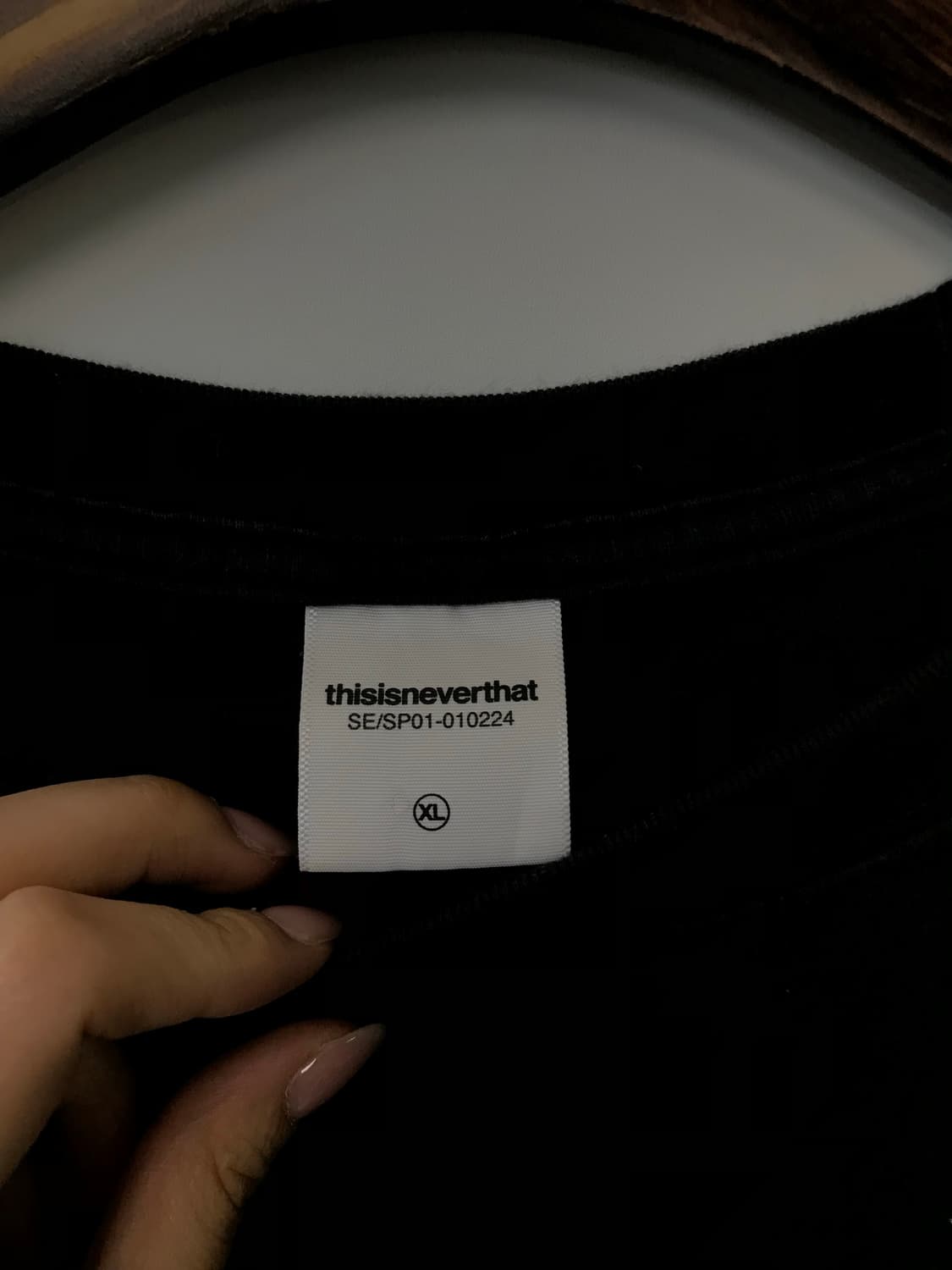 디스이즈네버댓 백로고 블랙 반팔 티셔츠 상품이미지8
