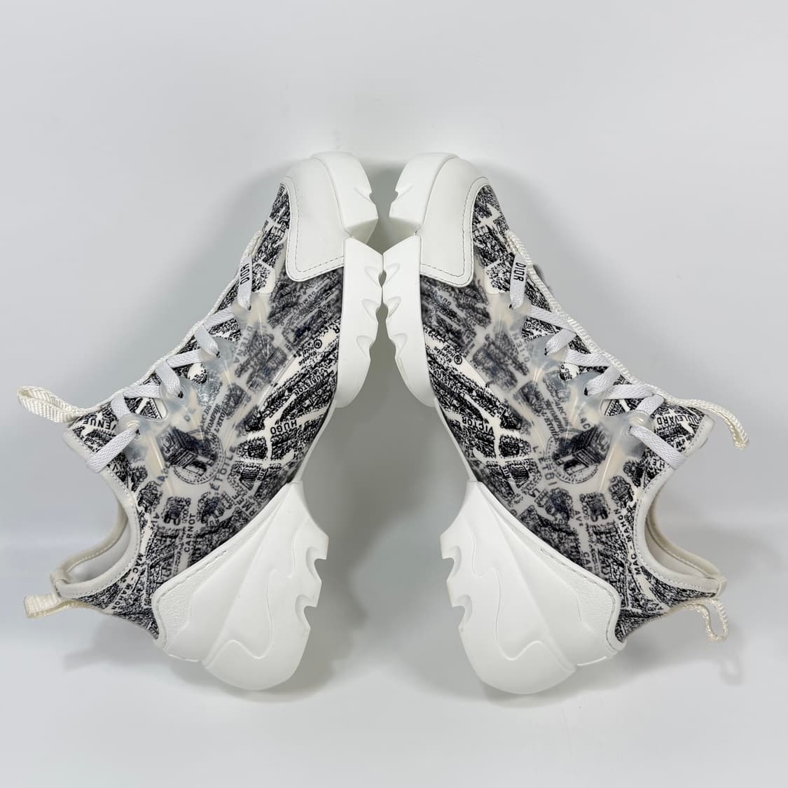 디올 D 커넥트 테크니컬 패브릭 파리 스니커즈 (245) 상품이미지4