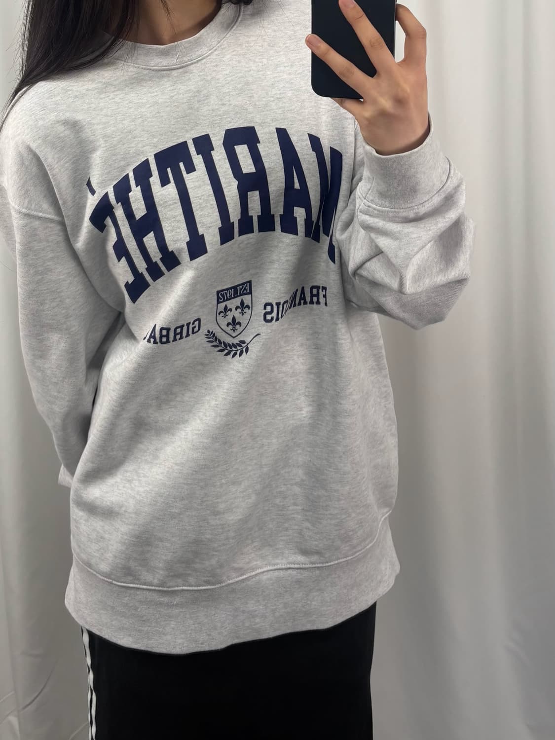 마리떼 프랑소와 저버 맨투맨 상품이미지1