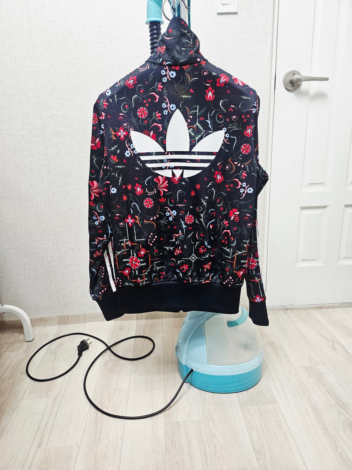 (90~95)M☆초대장급☆아디다스 파이어버드 플라워[검흰]백로고트랙탑져지 상품이미지6