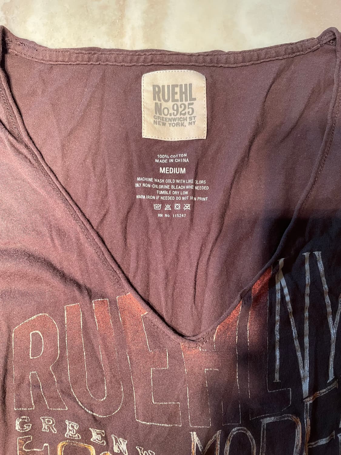 y2k 루엘 Ruehl No.925 브이넥 반팔 티셔츠 반팔티 브라운 상품이미지2