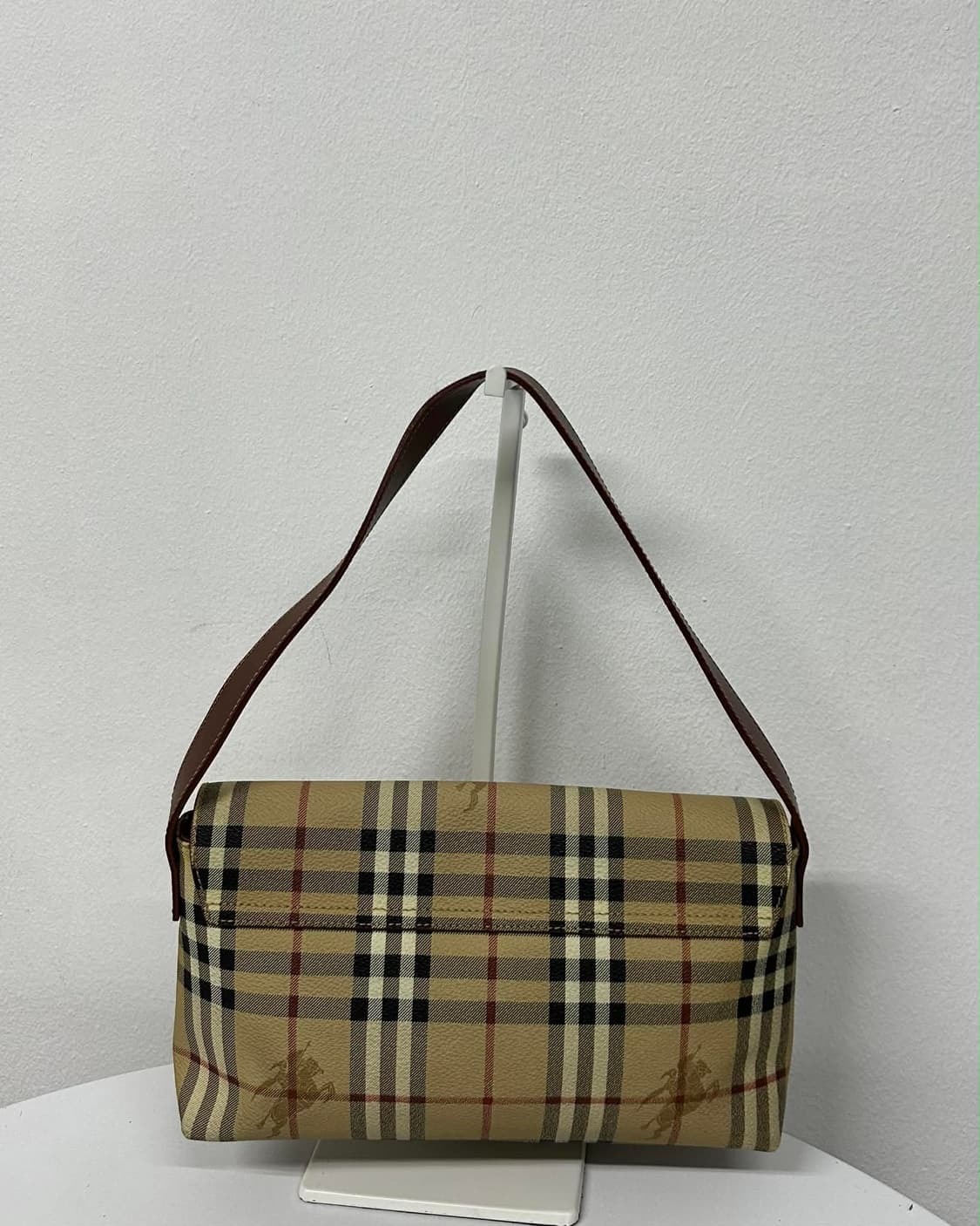 버버리 노바체크 플랩 숄더 토트백 상품이미지2