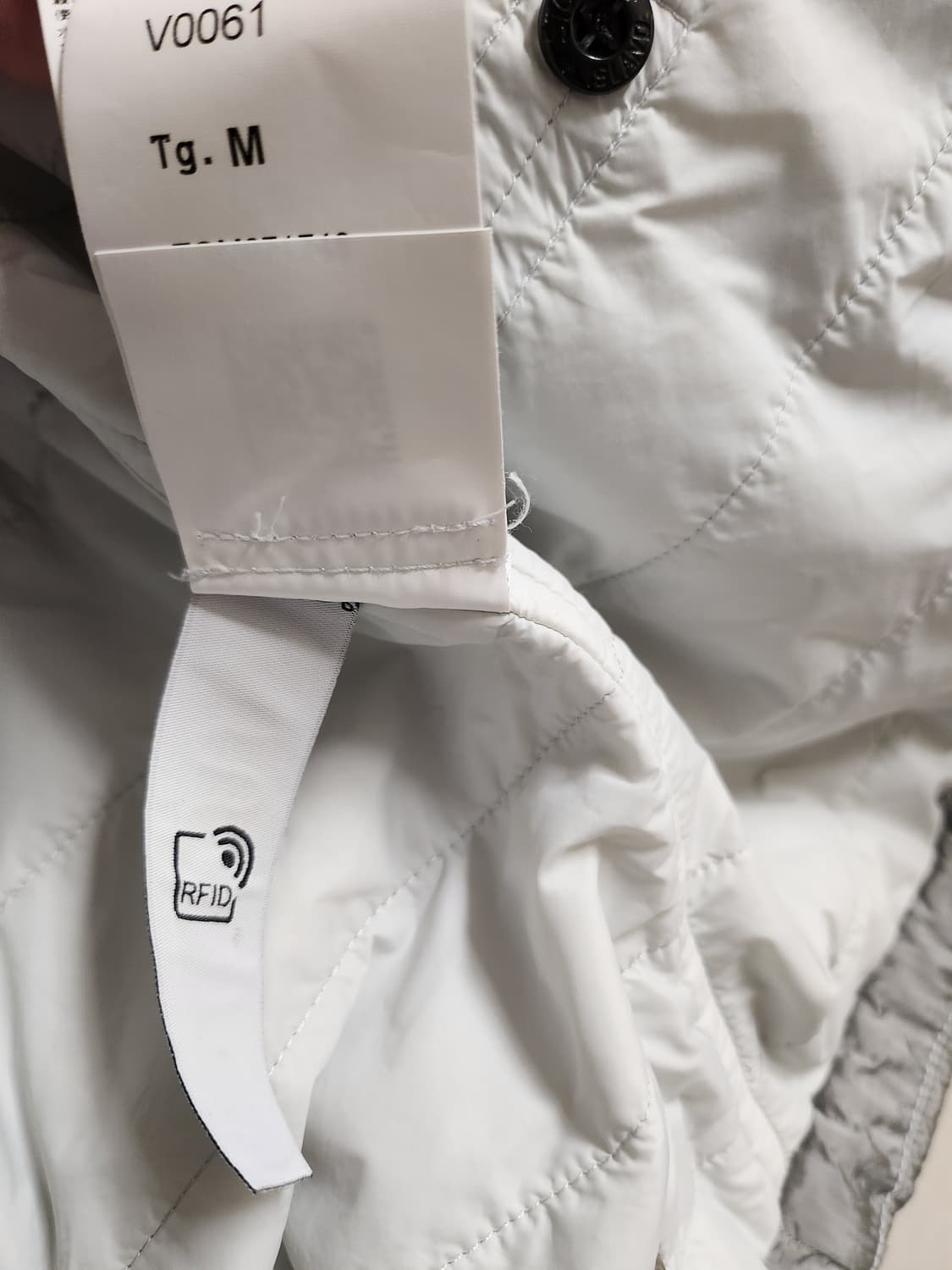 [M] 스톤아일랜드 나일론메탈 프라로프트 자켓 상품이미지5