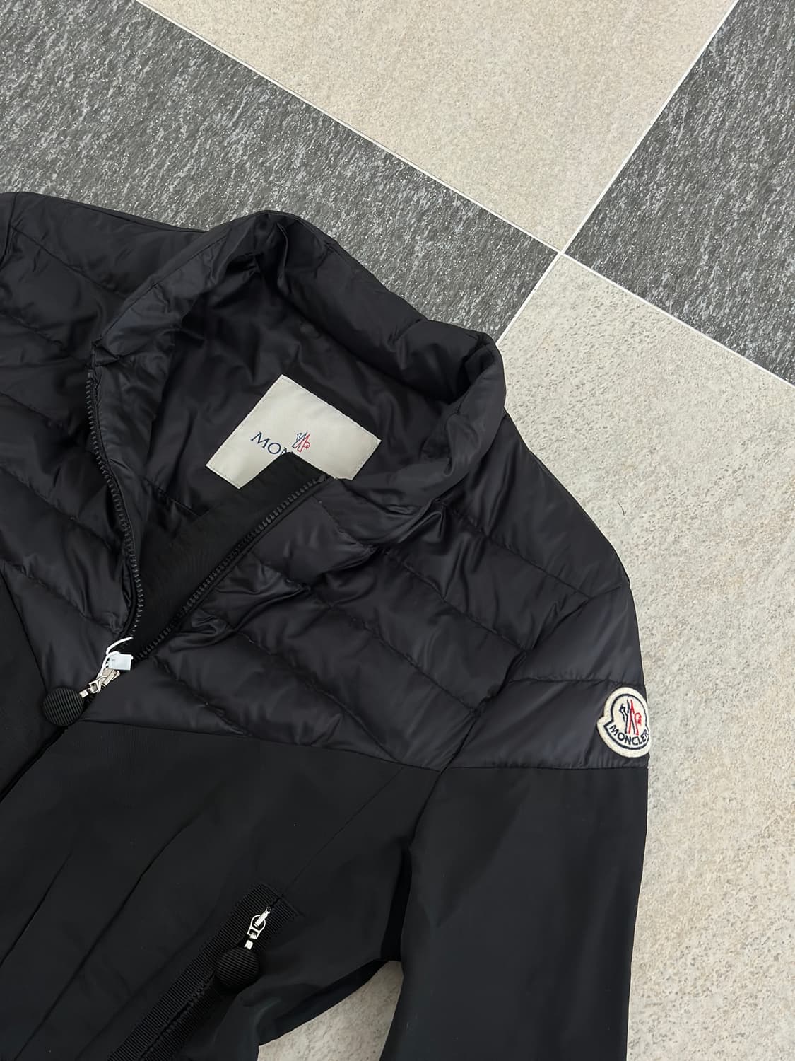 몽클레어 DUVAL 바이커 패딩 / 바람막이  상품이미지4