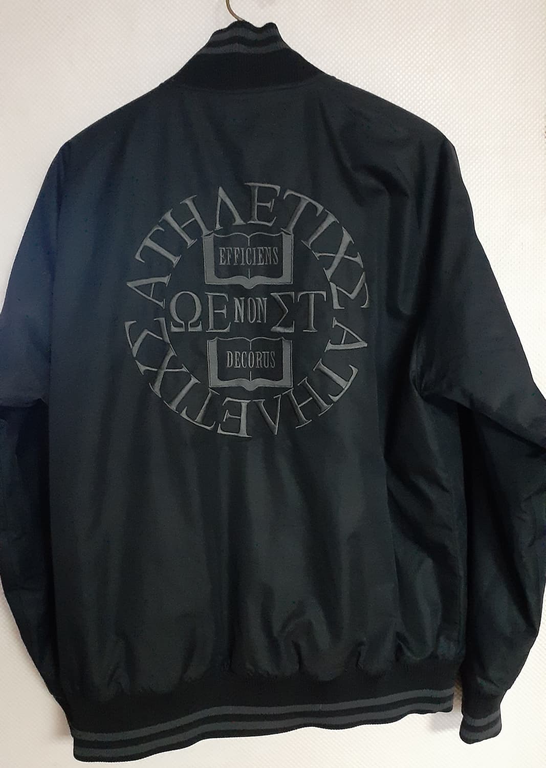 10s 나이키 검정색 봄버 바시티 자켓 L 100 상품이미지1