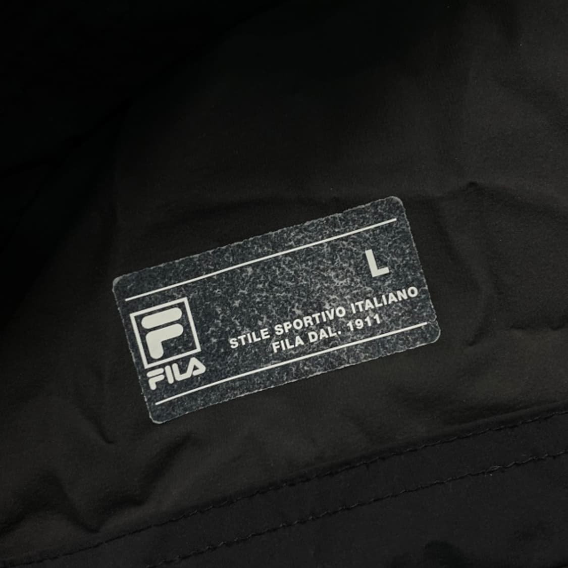 100 필라 제주 유나이티드 바람막이  상품이미지3