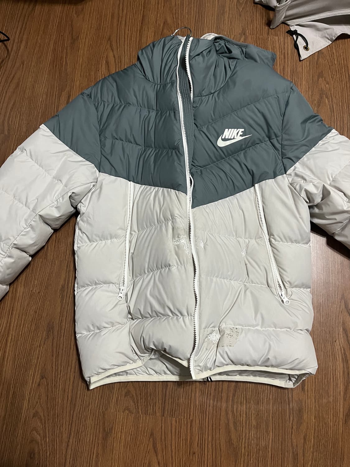 나이키 패딩 상품이미지1