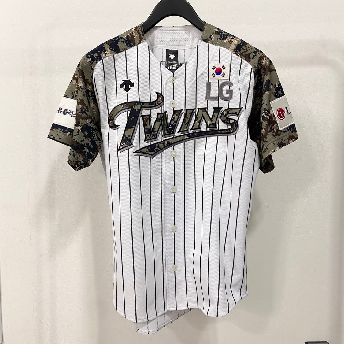 데상트 LG트윈스 어센틱 밀리터리 유니폼 이병규 마킹 상품이미지1