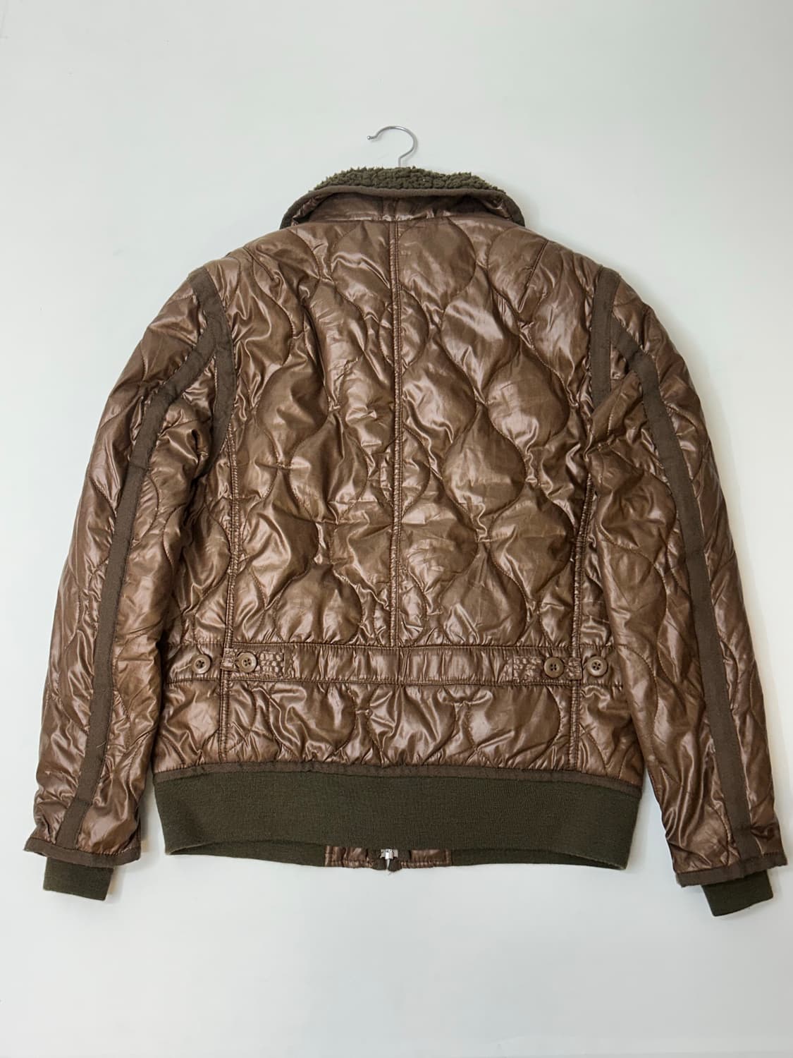 Avirex 아비렉스 브라운 퀄티드 밀리터리 쉐르파 자켓 상품이미지7