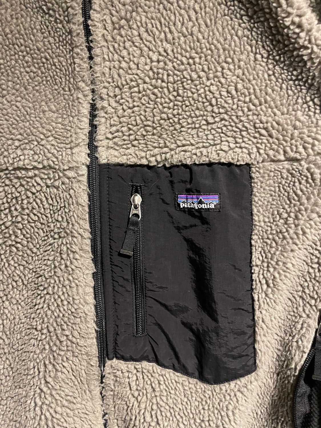 파타고니아 딥파일 레트로 다크그레이 XL 상품이미지3