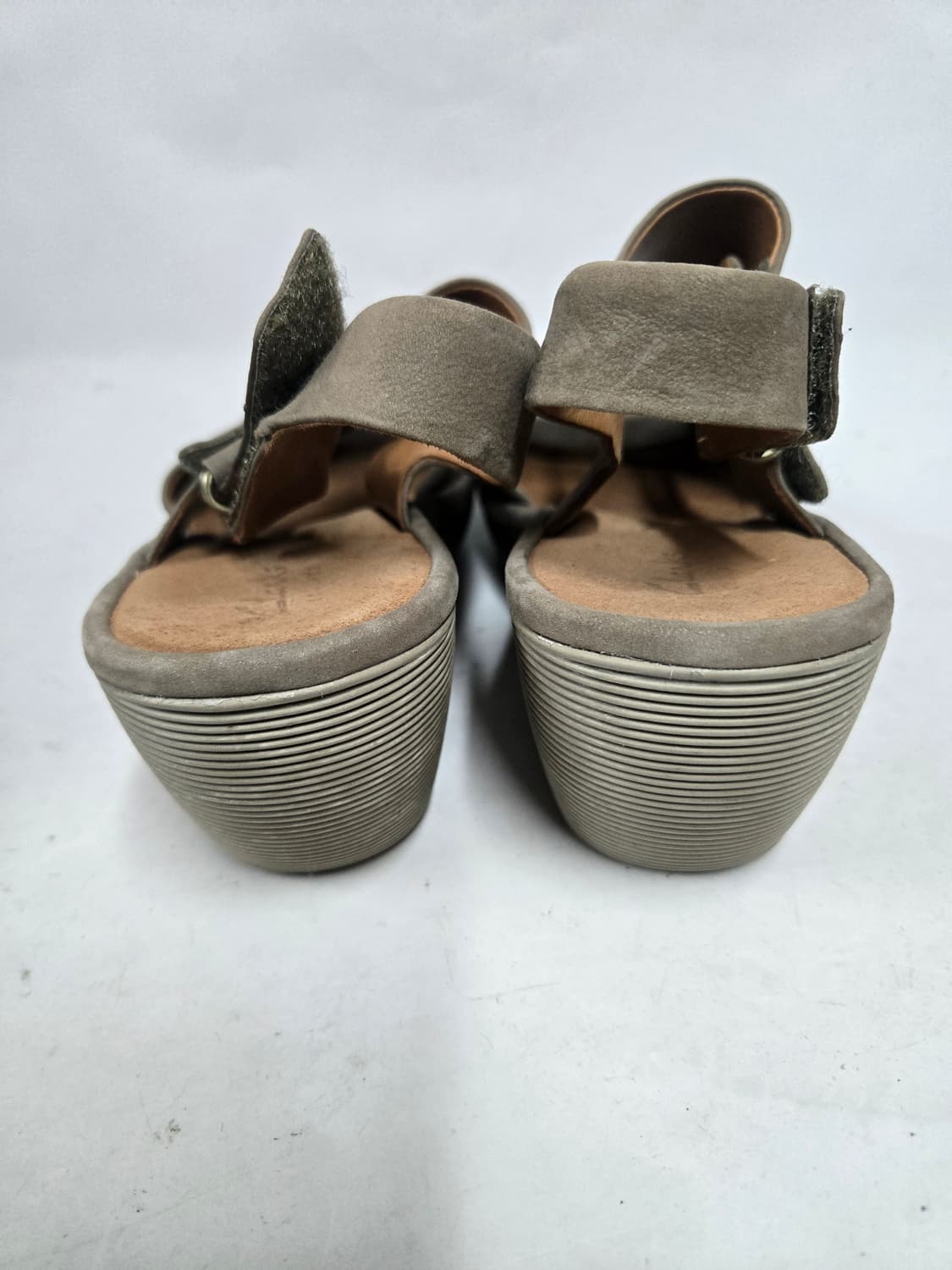 클락스 웨지힐 샌들 그레이 여성245mm 상품이미지4