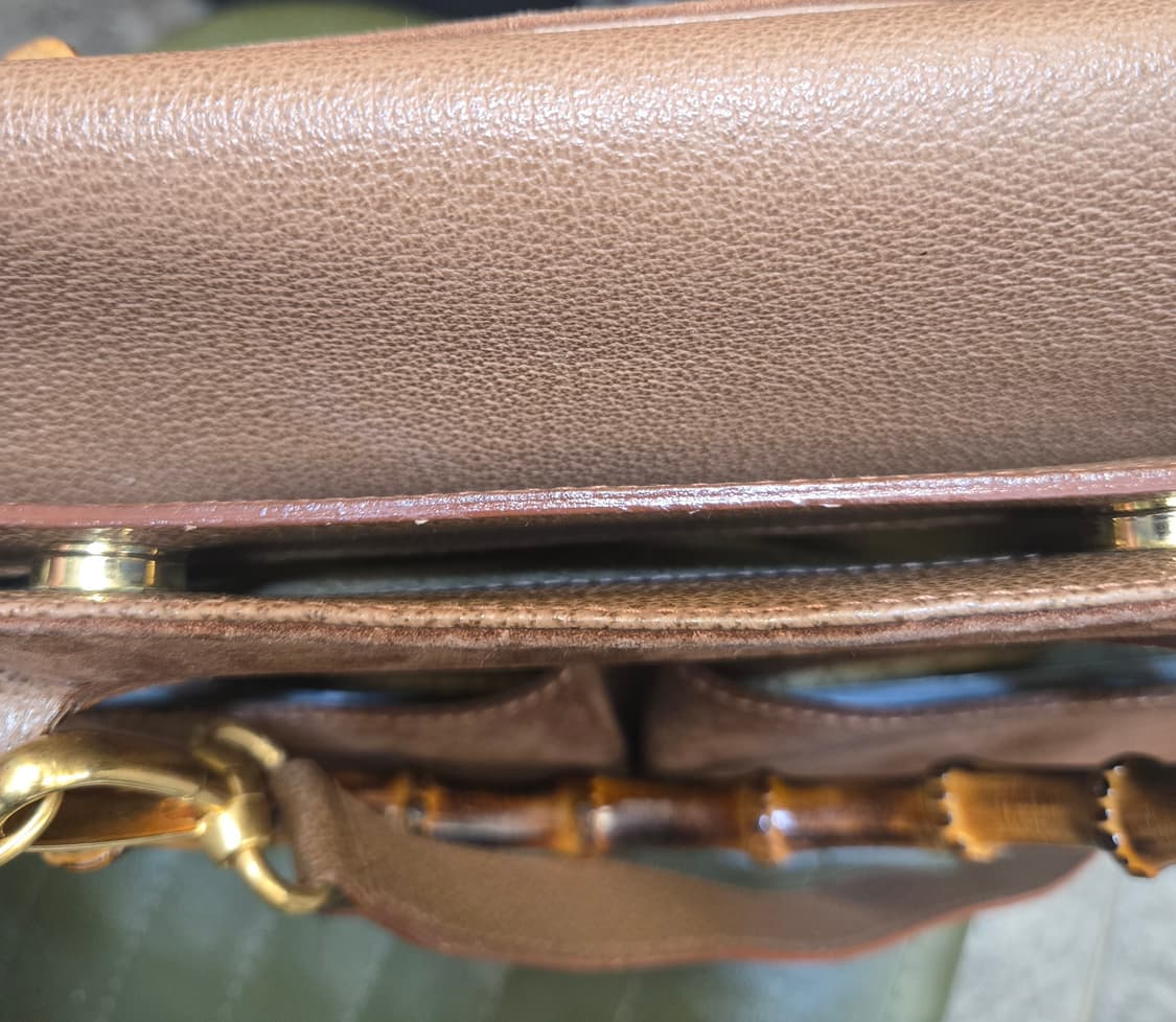 구찌(정품)브라운 스웨이드 뱀부토트백 상품이미지8