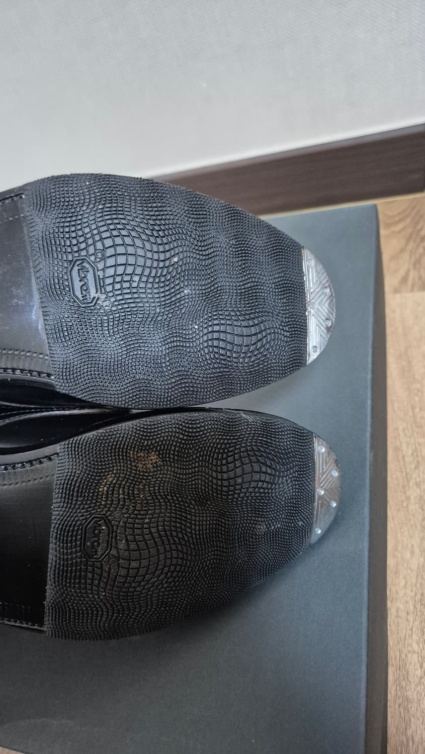 알든 블랙 코도반 점퍼부츠
US 7D(250mm) 상품이미지5