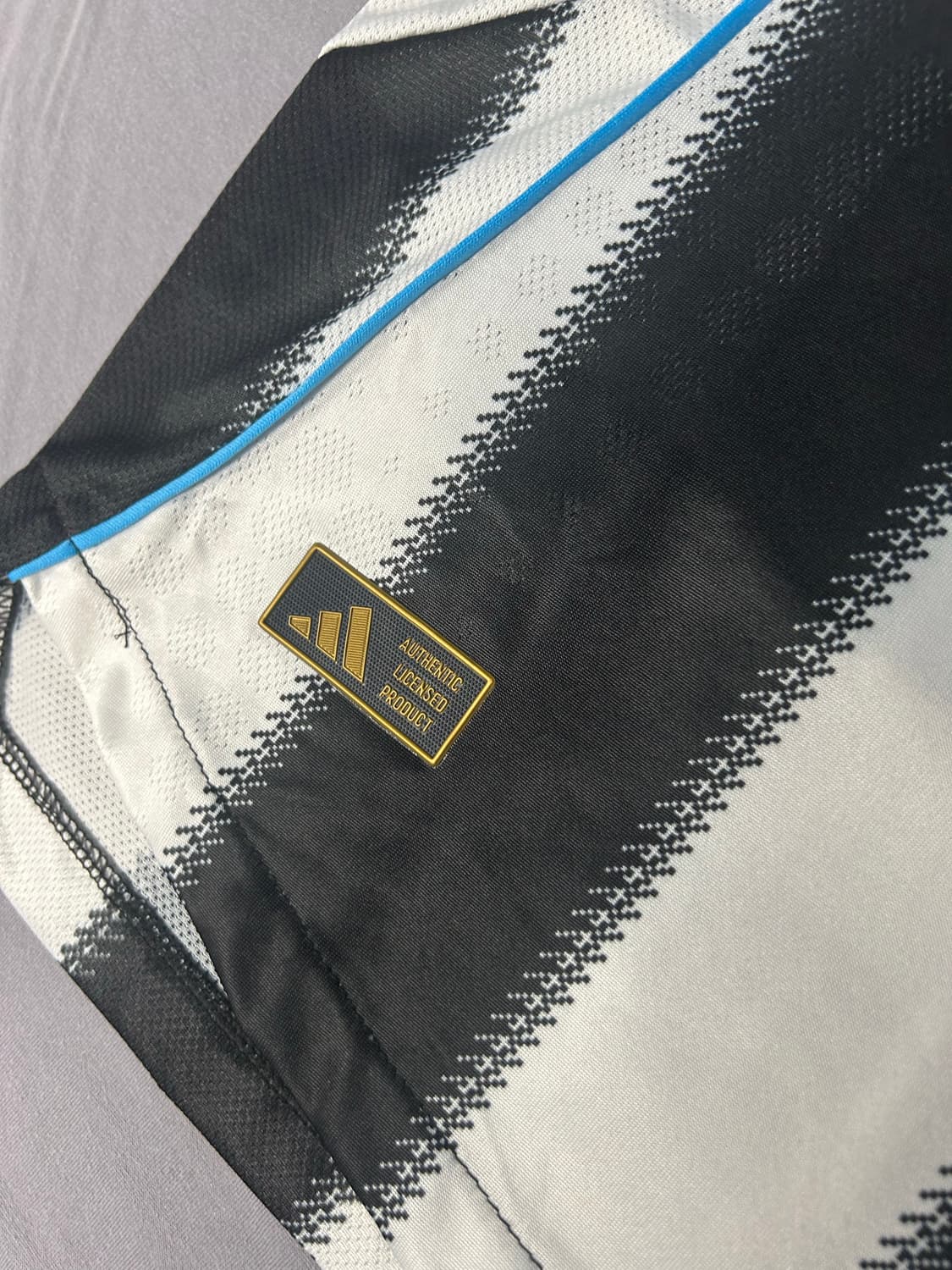 25/26 뉴캐슬 홈 어센틱 유니폼 상품이미지5