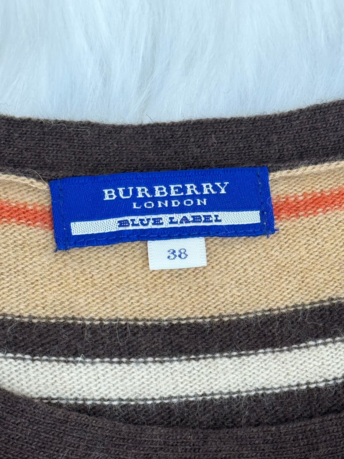버버리 여성 니트  상품이미지7