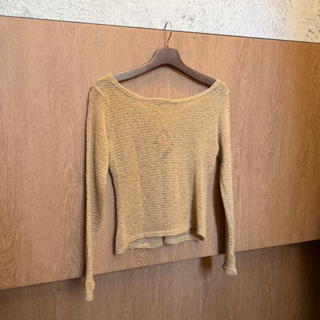 빈티지 브이넥 니트 크로셰 짜임 디테일 베이지 상품이미지6