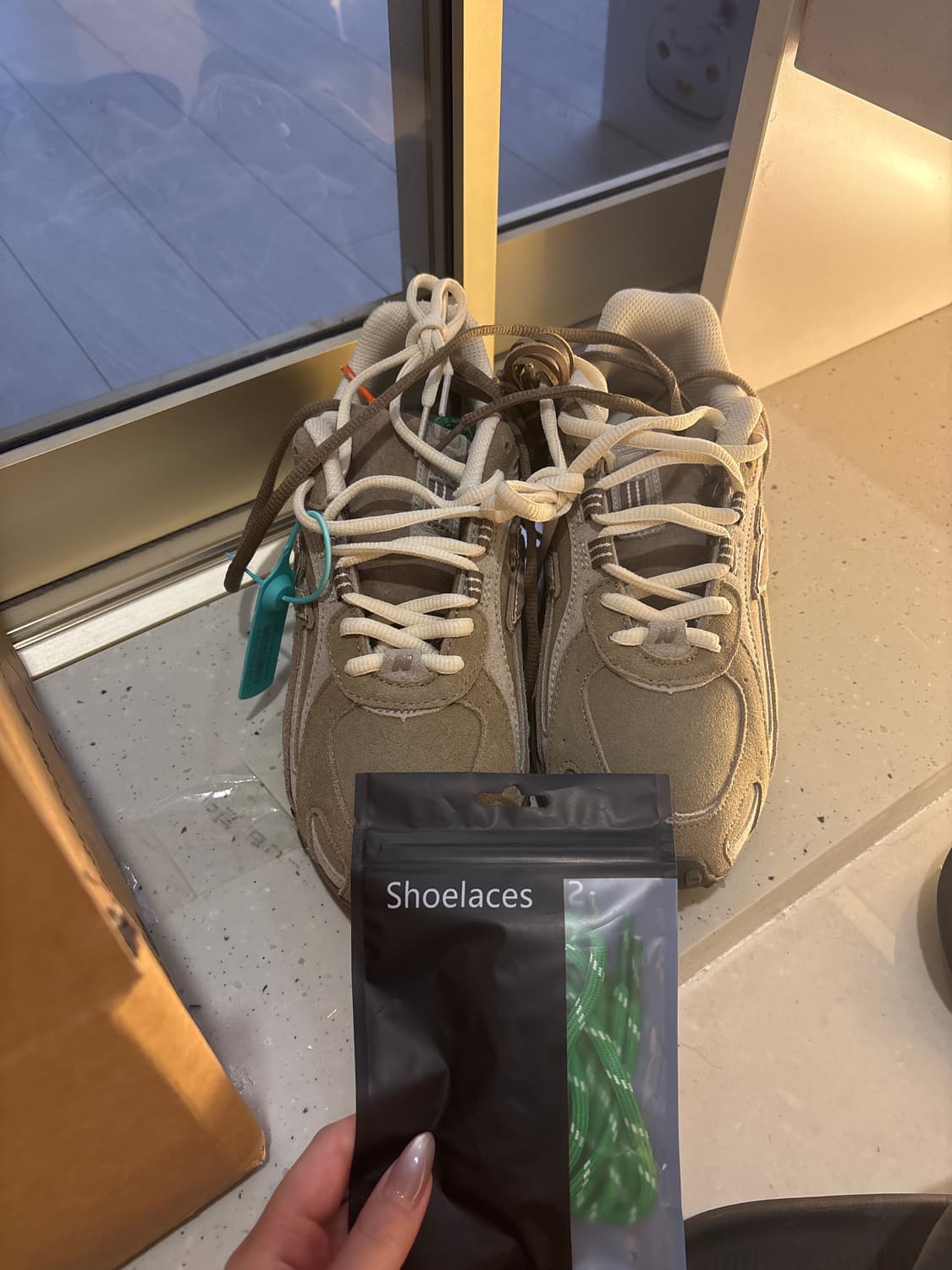 뉴발란스 204L 머쉬룸 브라운 240 상품이미지1