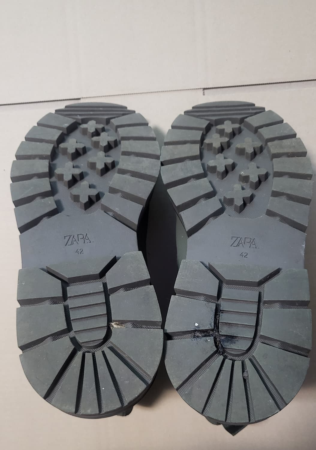 자라(ZARA) 방수 부츠 (사이즈 270mm) 상품이미지4