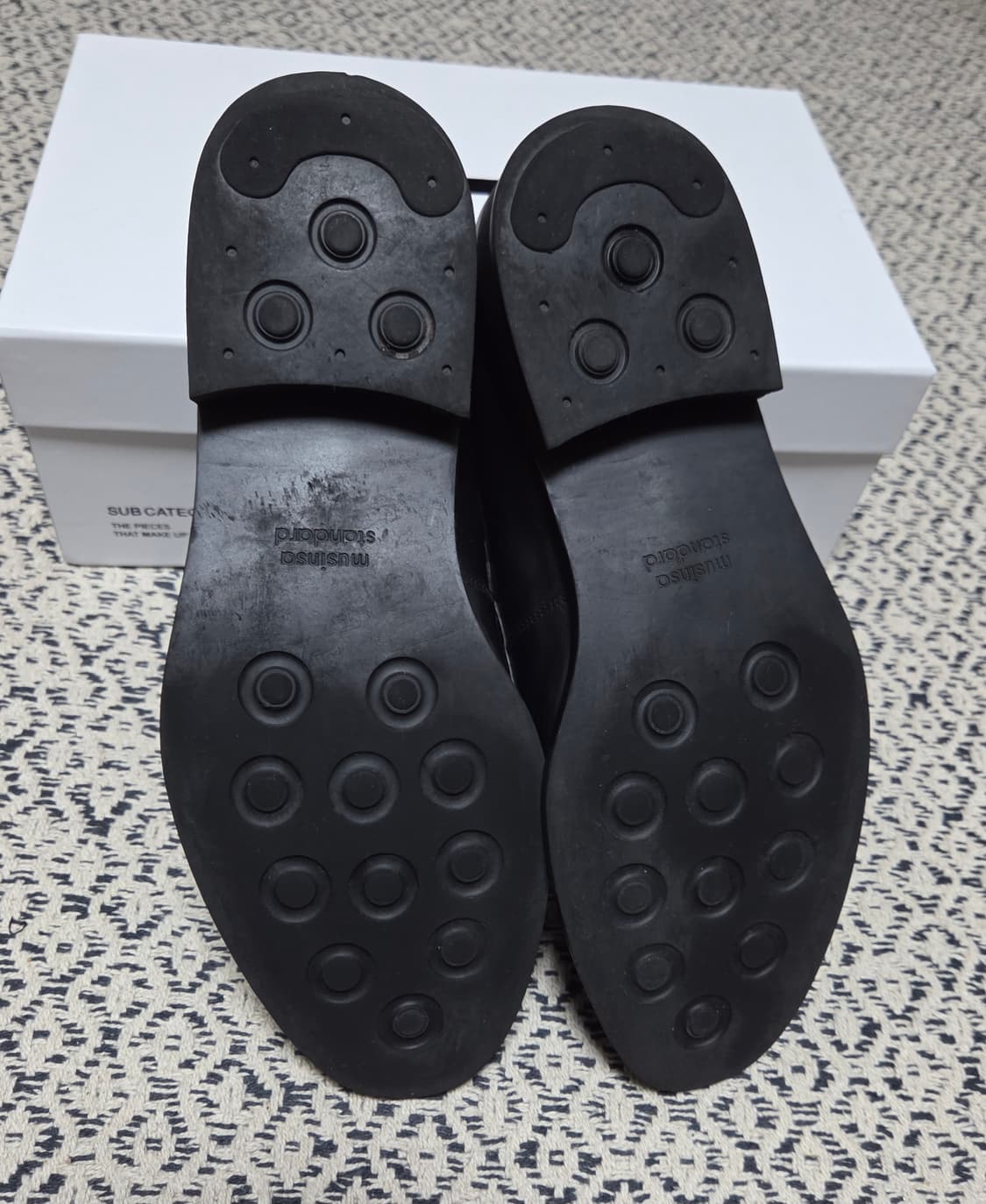 무신사 스탠다드 페니 로퍼 블랙 275 상품이미지6