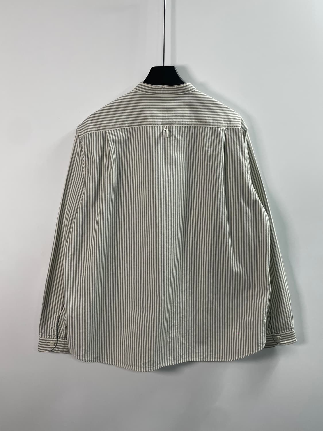 단톤 스트라이프 옥스포드 밴드 셔츠 (on.676) 상품이미지3