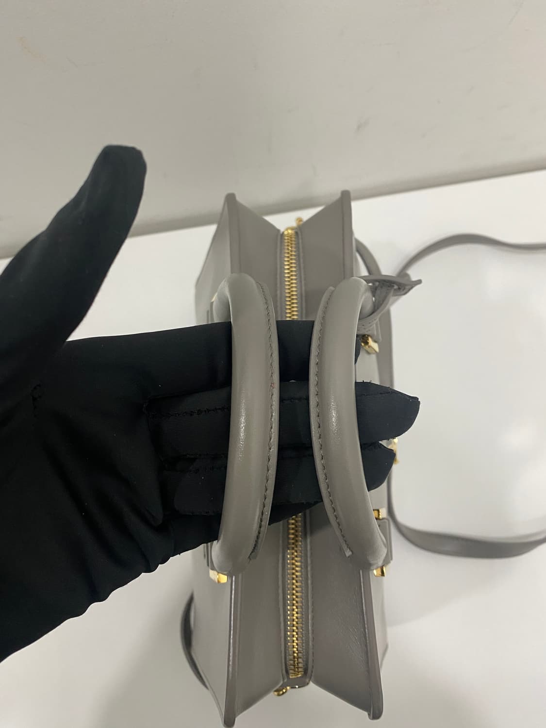 생로랑 모노그램 카바스백 상품이미지4