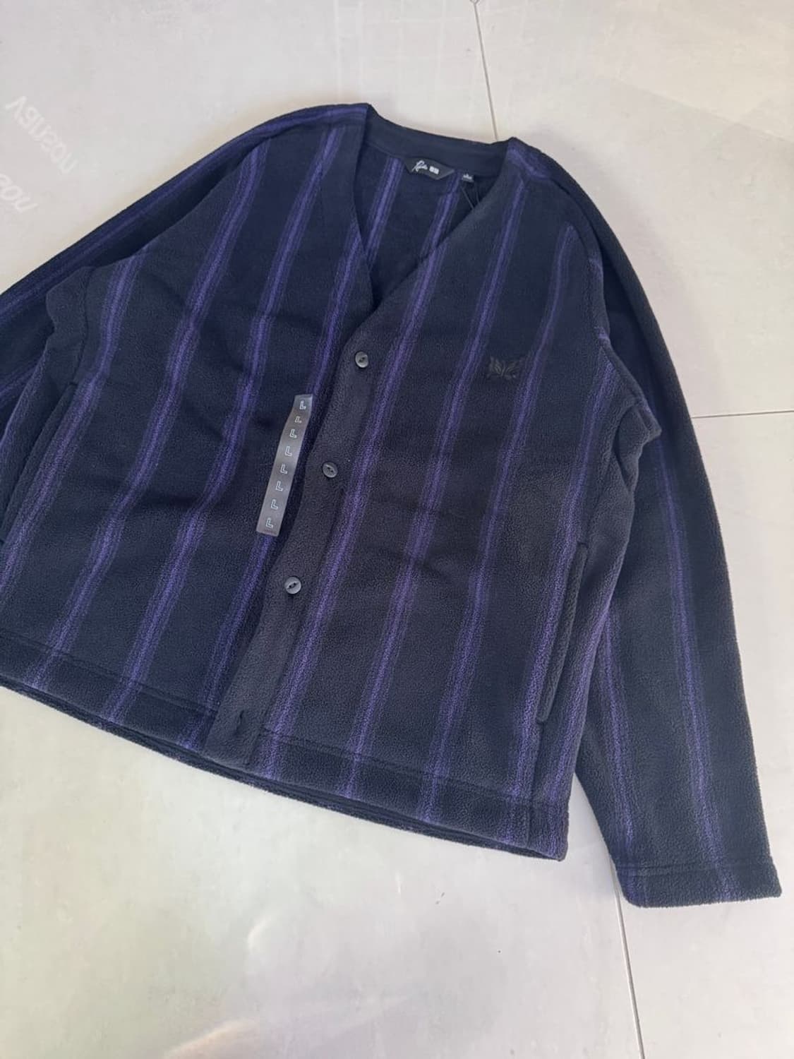FLEECE OVERSIZE CARDIGAN 플리스 오버사이즈 카디건 상품이미지4