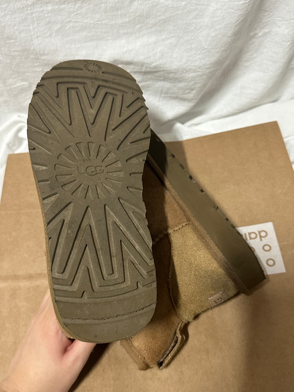 어그 클래식 미니 230 상품이미지2