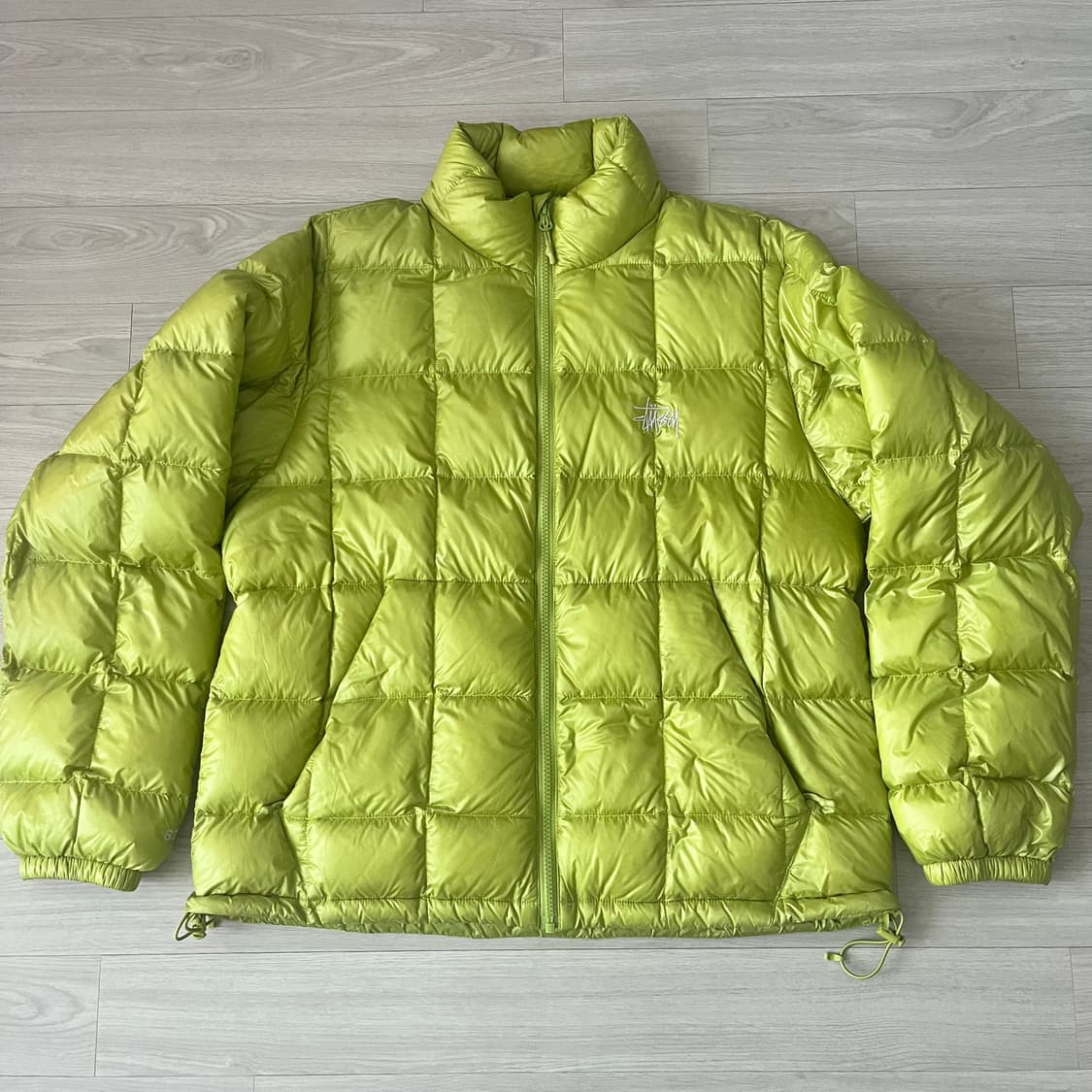 [1회착용] Stussy 스투시 미드웨이트 푸퍼 라임 상품이미지3