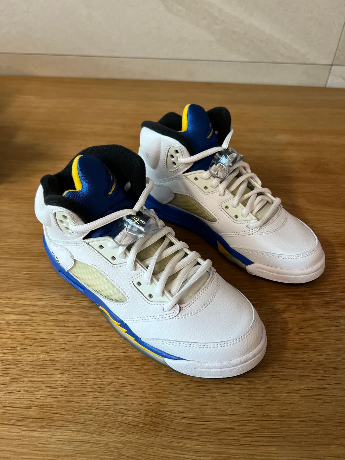 [225/3.5Y] [새제품] 🏀슬램덩크 서태웅 신발 에어 조던 5 ( 상품이미지2