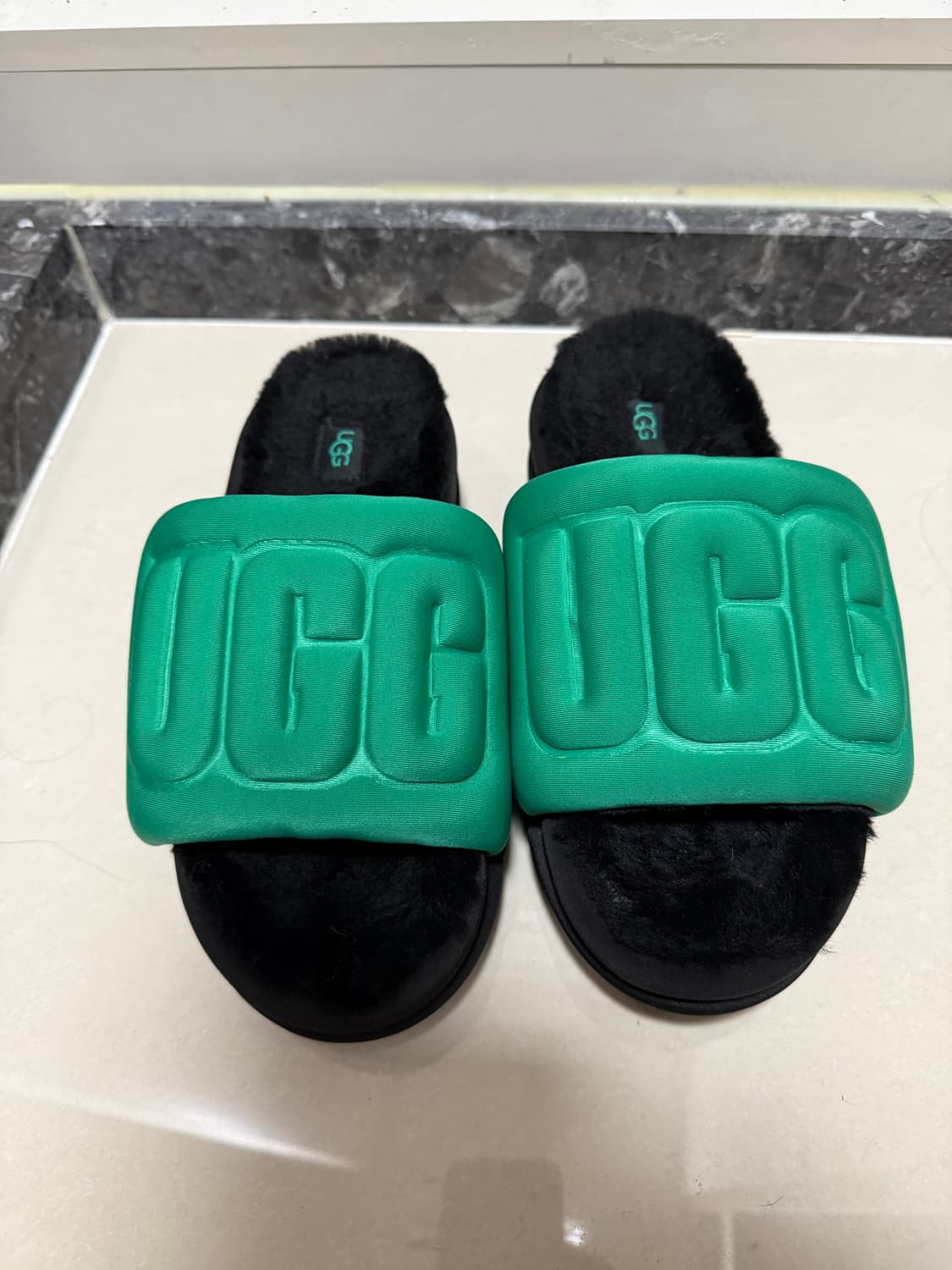 UGG 어그 털슬리퍼 상품이미지5