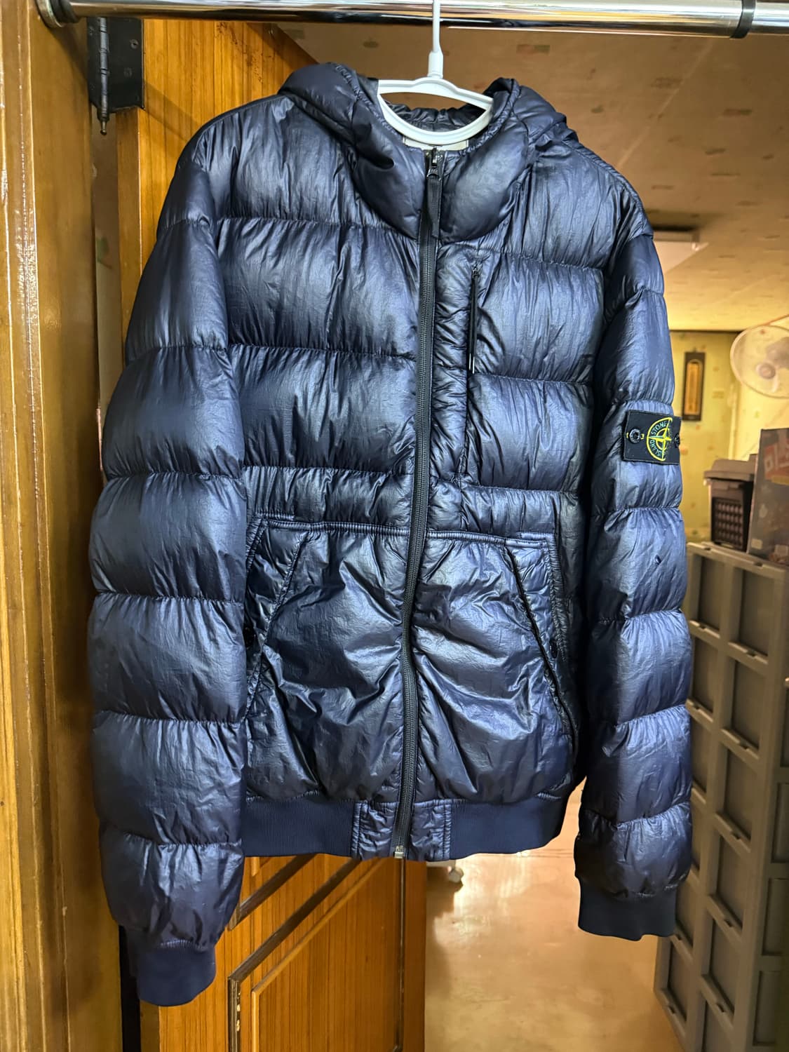 안냐세요 스톤아일랜드 네이비 후드 다운 패딩 xl사이즈 판매랍니다 상급! 상품이미지1