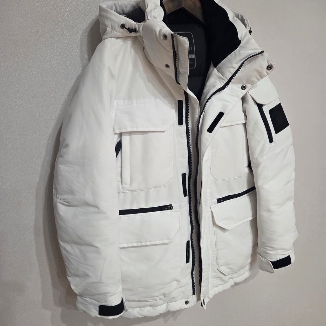 빈폴 화이트 구스패딩 점퍼 85사이즈 상품이미지3