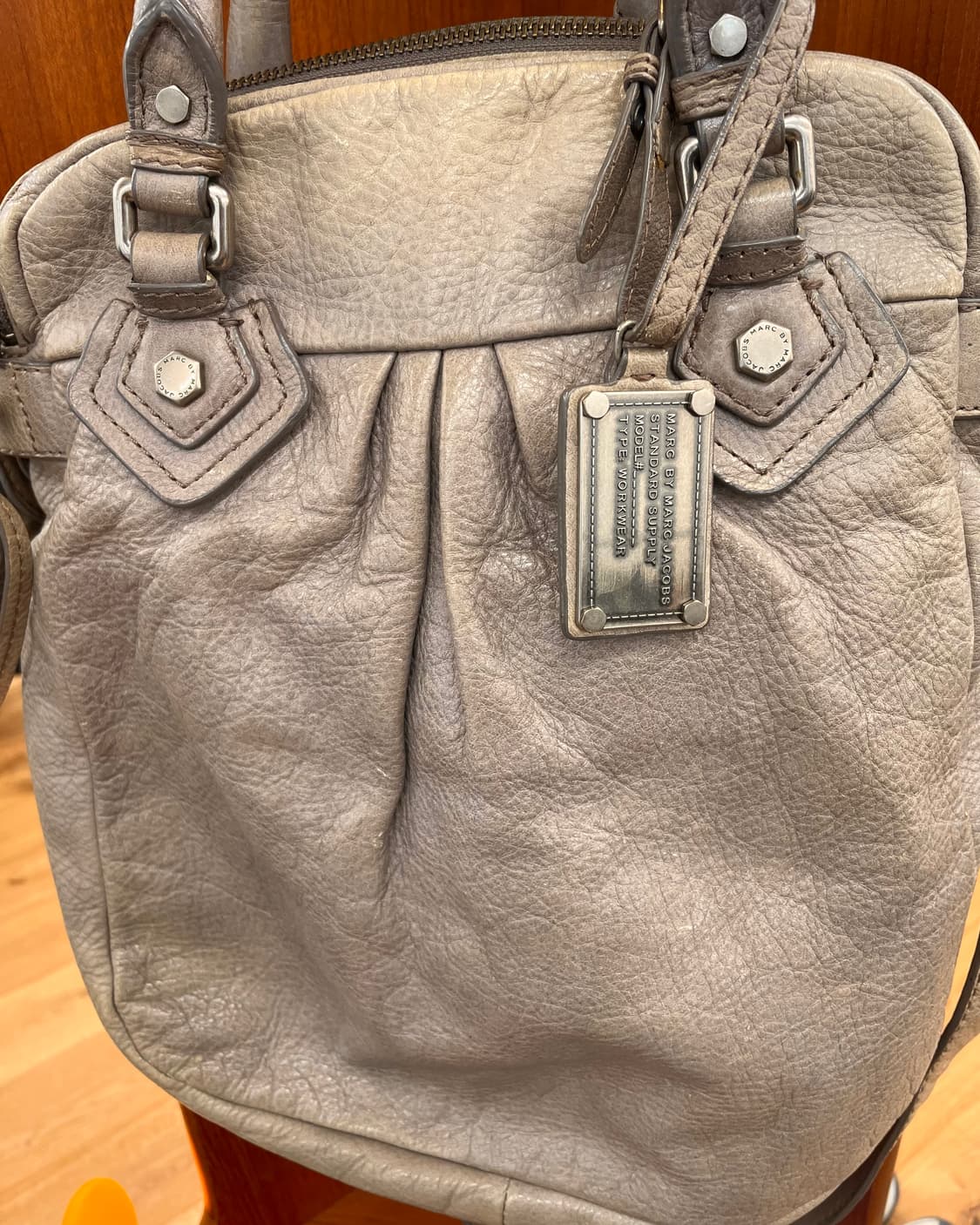 마크제이콥스 레더 백 상품이미지6