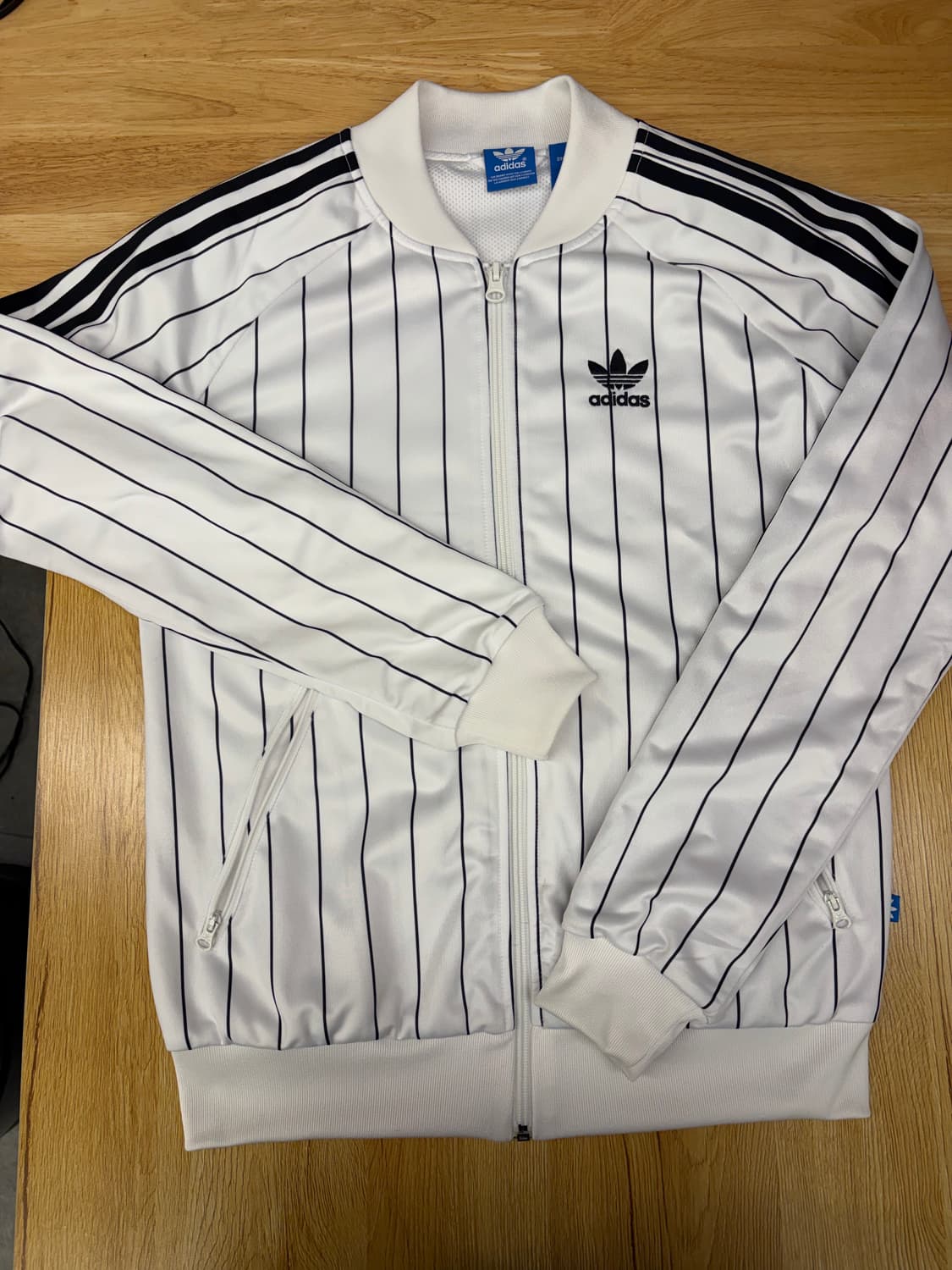 [90]아디다스 슈퍼걸 스트라이프 트랙탑 져지 상품이미지1