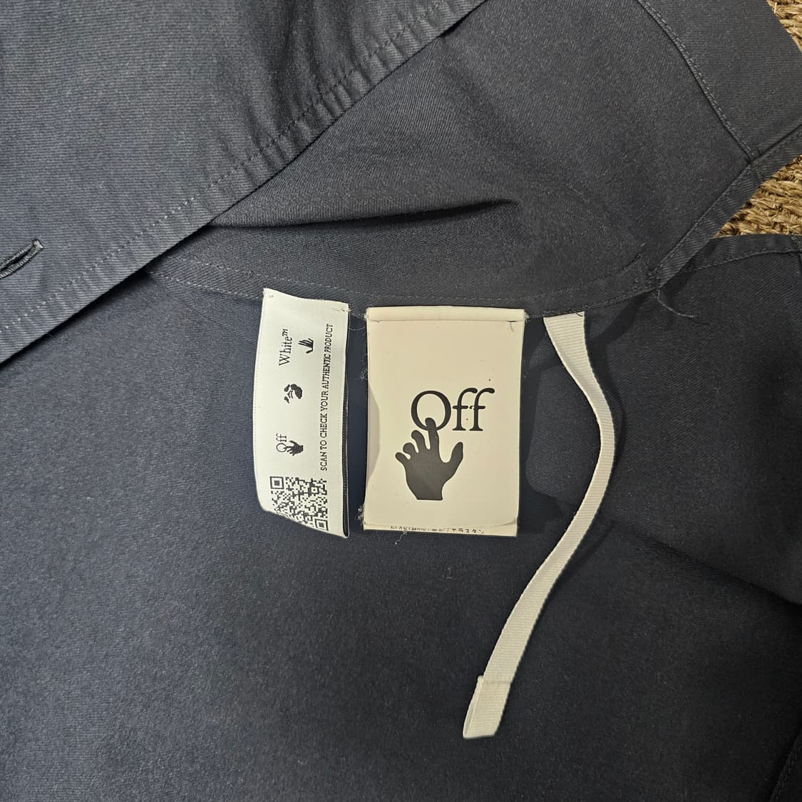 오프화이트 반팔 셔츠 블랙 M 상품이미지7
