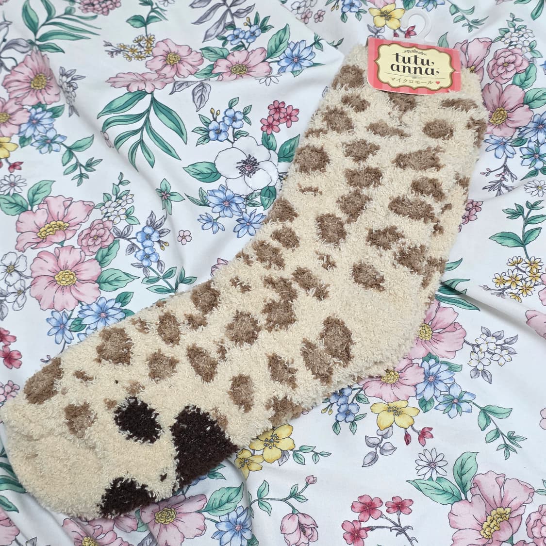 일본빈티지 tutu anna)오네갸루st 레오파드 호피 발바닥 수면양말 상품이미지1