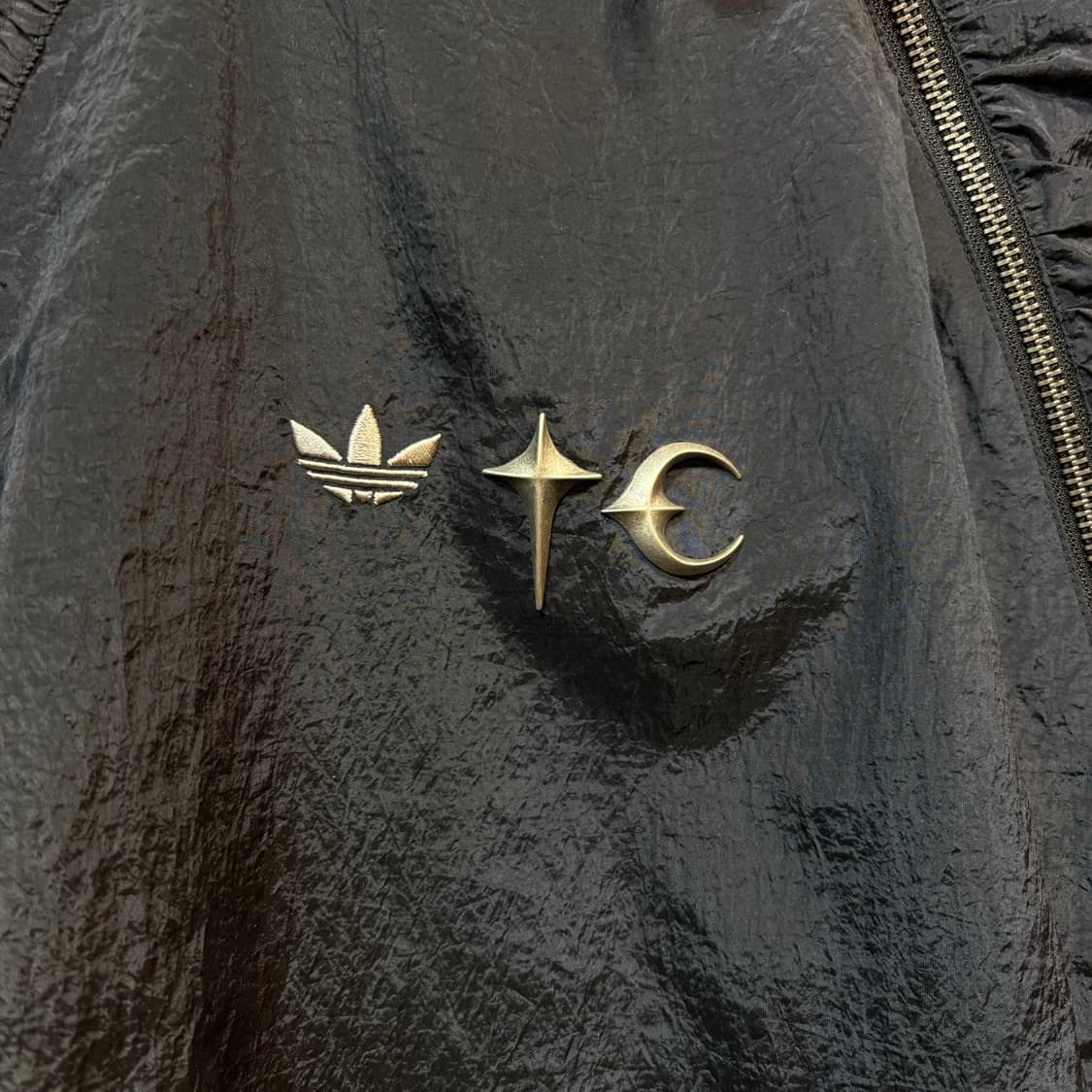 [XL] ADIDAS X TC 아디다스 떠그클럽 바람막이 상품이미지2