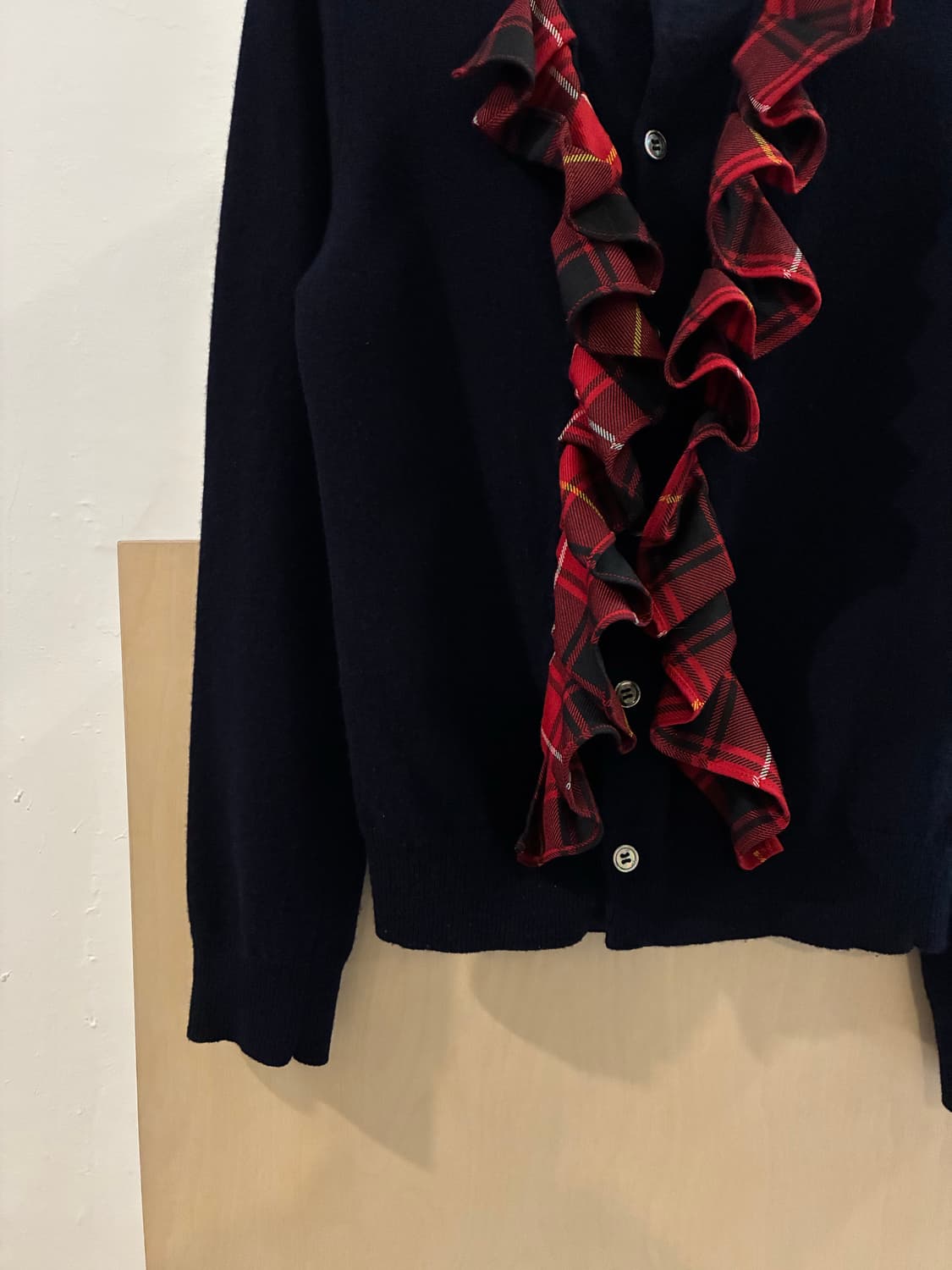 꼼데가르송 프릴 가디건 상품이미지3