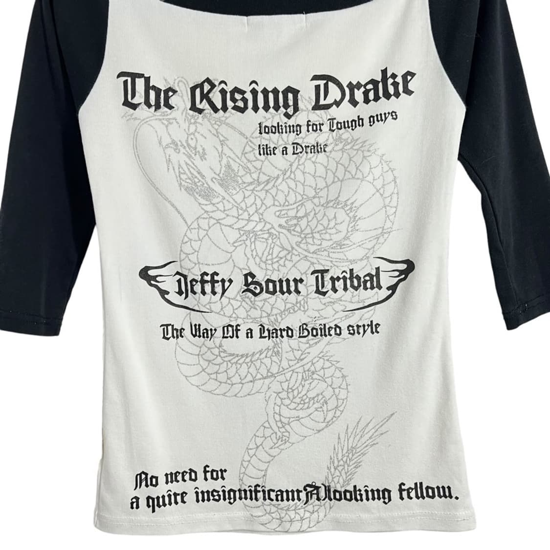 펑크 백프린팅 오프숄더 티셔츠  상품이미지6