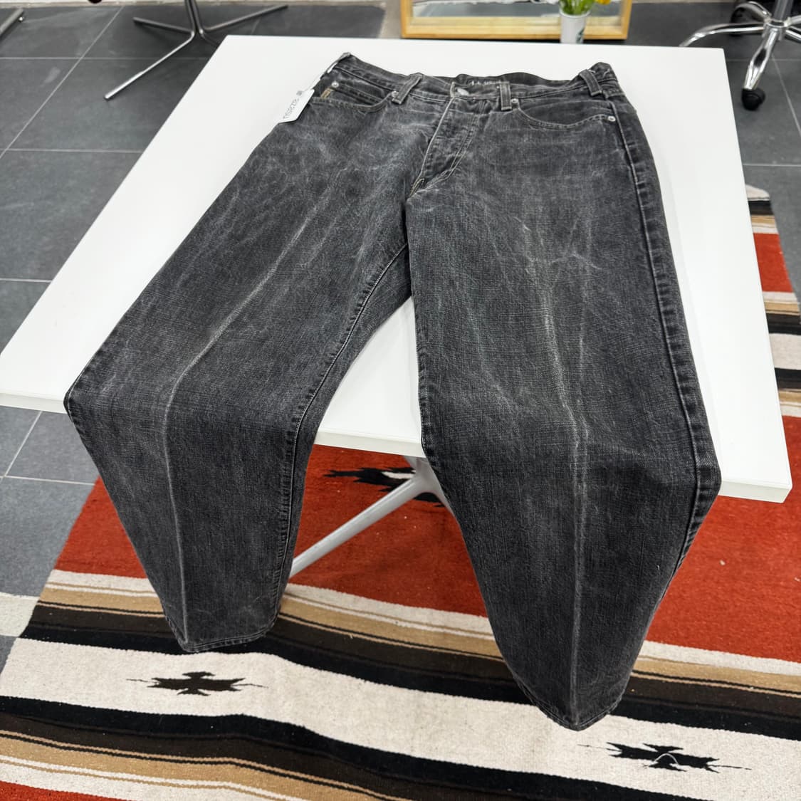 Armani Jeans Black Washed Denim Pants 상품이미지4