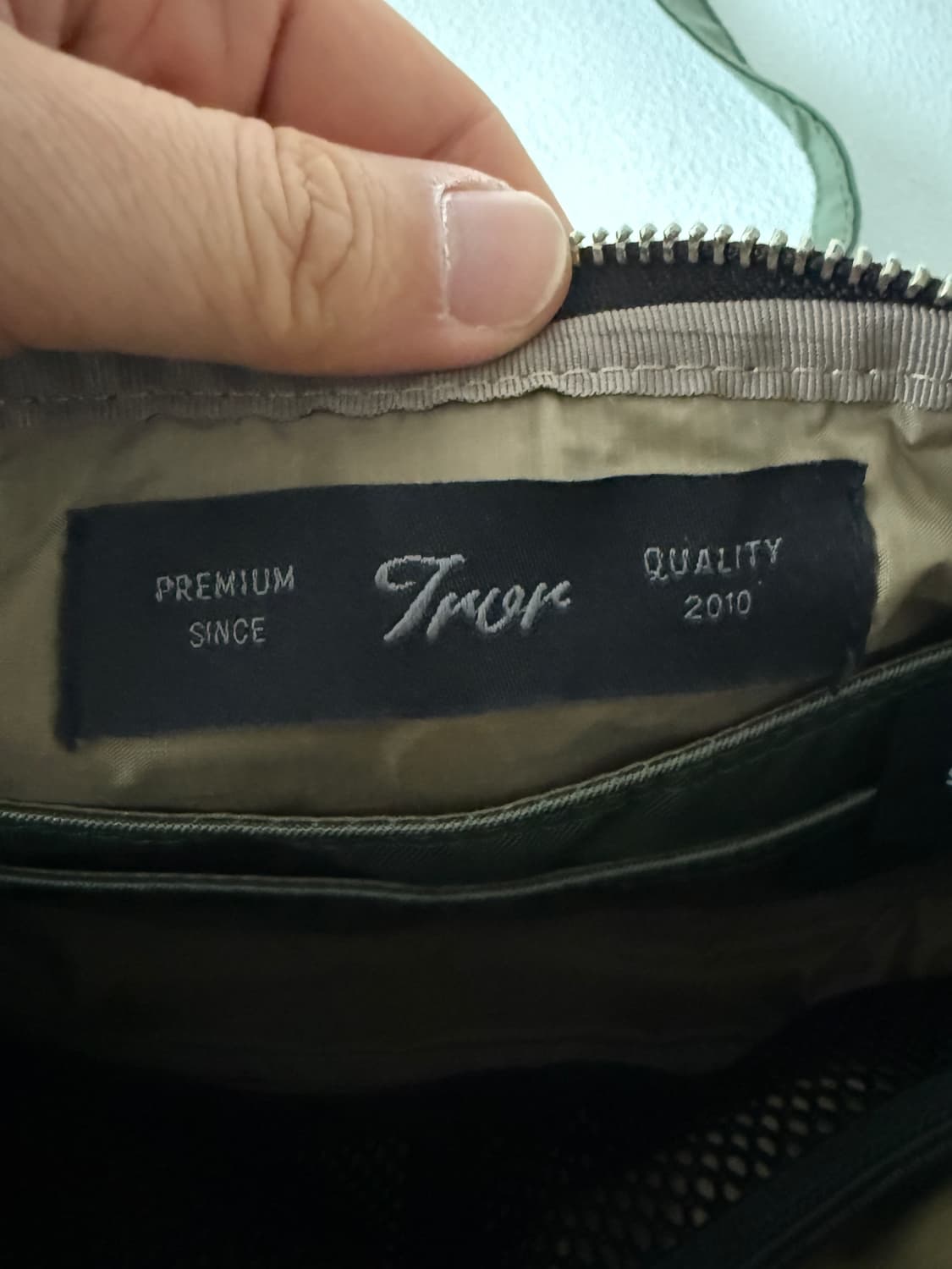 TRVR 미니 크로스백 상품이미지9