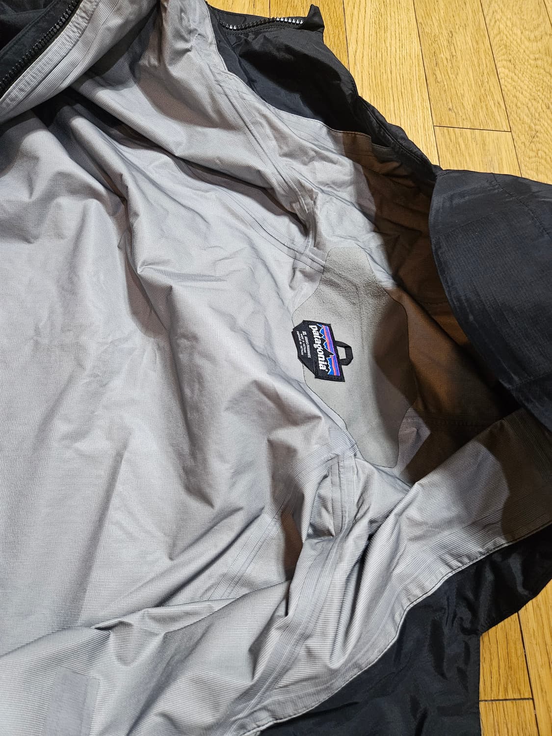 파타고니아 토렌쉘 바람막이 자켓 3l 블랙 xl 등산 고프코어  상품이미지6