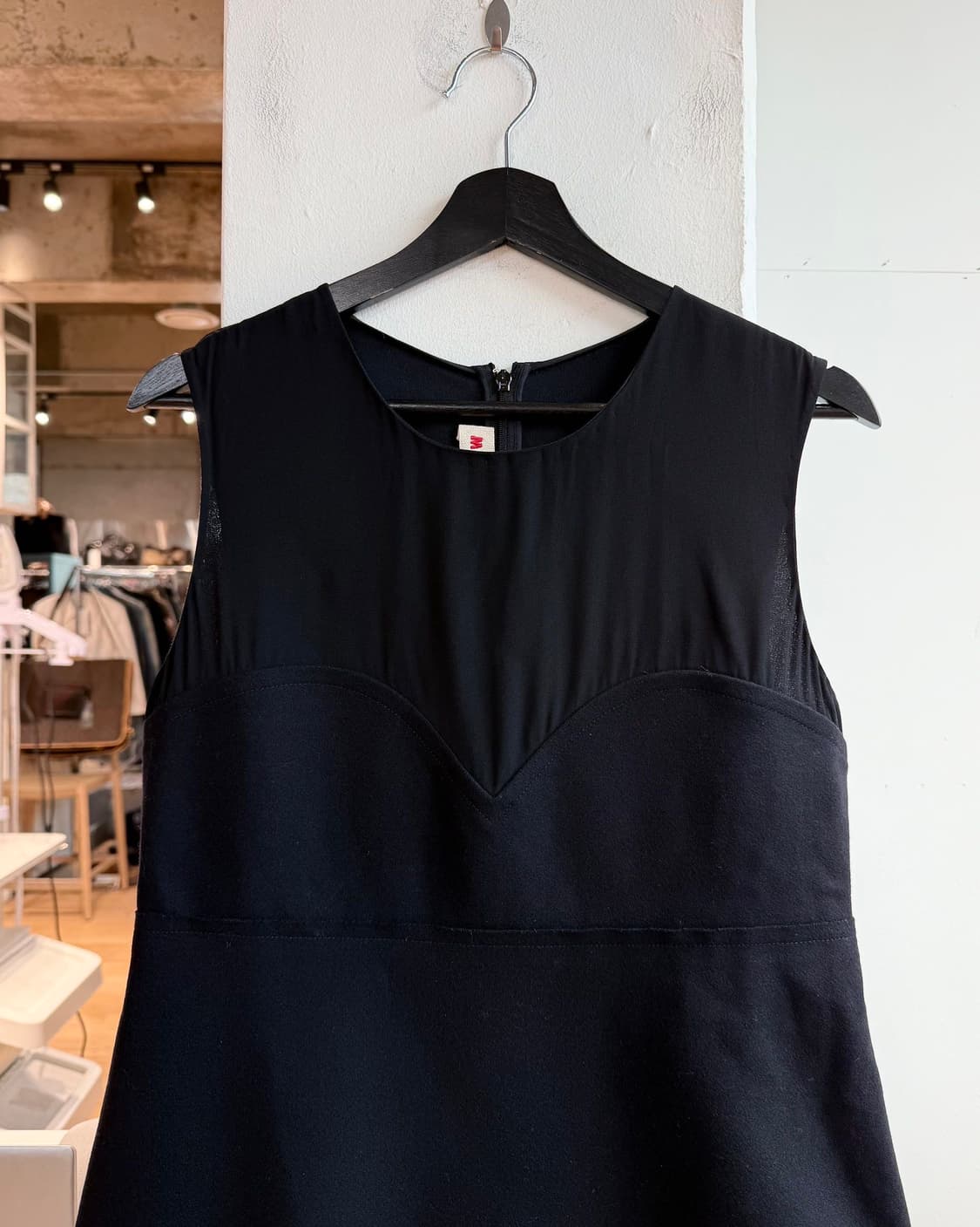 마르니 블랙 레이온 슬리브리스  상품이미지3