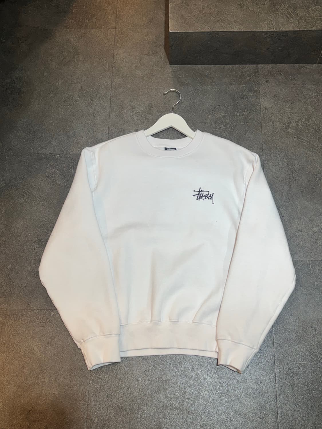 스투시 베이직 크루넥 맨투맨 S사이즈 상품이미지2