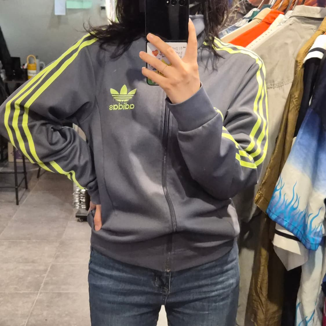 [NO.9] 아디다스 형광 포인트 그레이 져지 상품이미지3