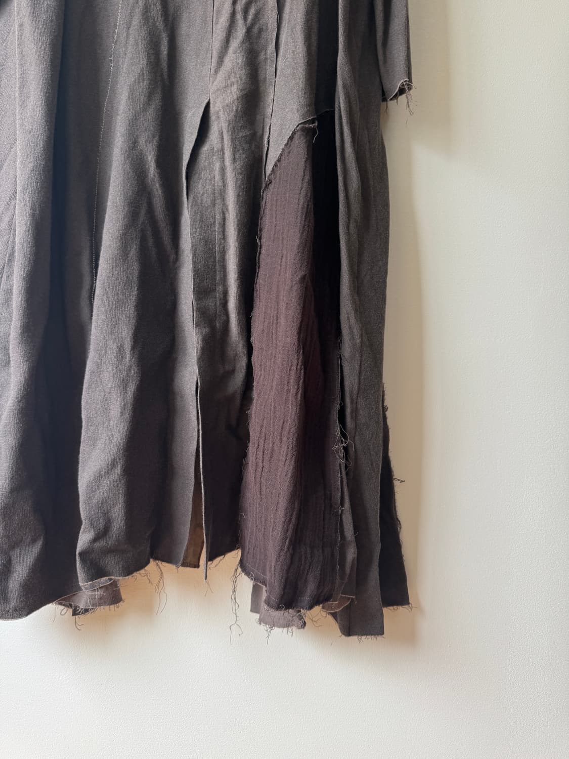 엘리우드 브라운 앤티크 자카드 로브 상품이미지4