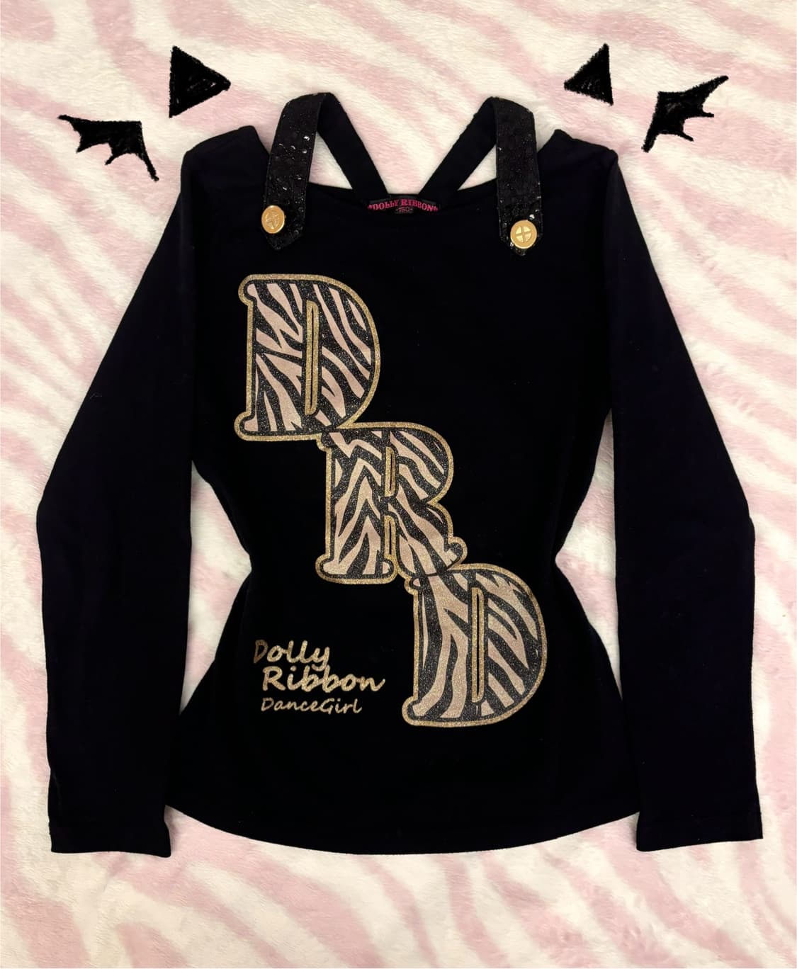 돌리리본 블랙 지브라 글리터 레터링 오네갸루 금장 탑 상품이미지1